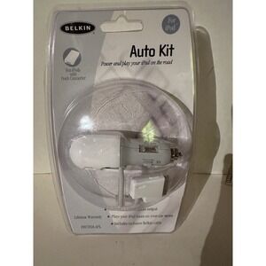 Belkin Ipod auto Charger kit Power And Play Your Ipod On The Road NEW In Package